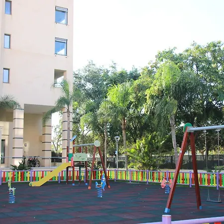Beautiful With Pool And Gardens Torre Del Mar